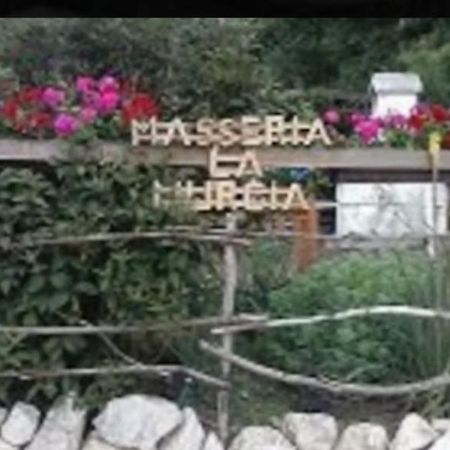 Wildcamp Resort Masseria La Murgia Unterkunft In Einem Wohnwagen Rimbach  Экстерьер фото